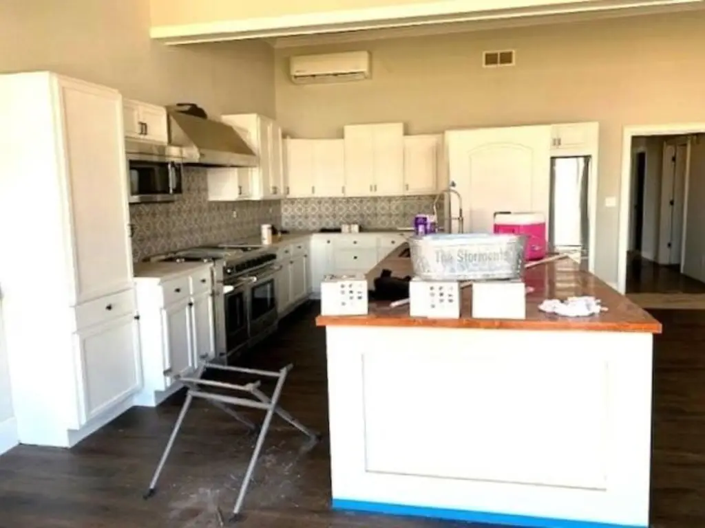 Picture 11