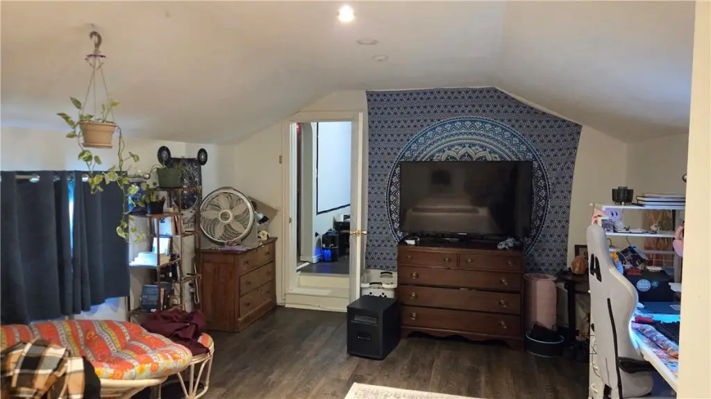Picture 19