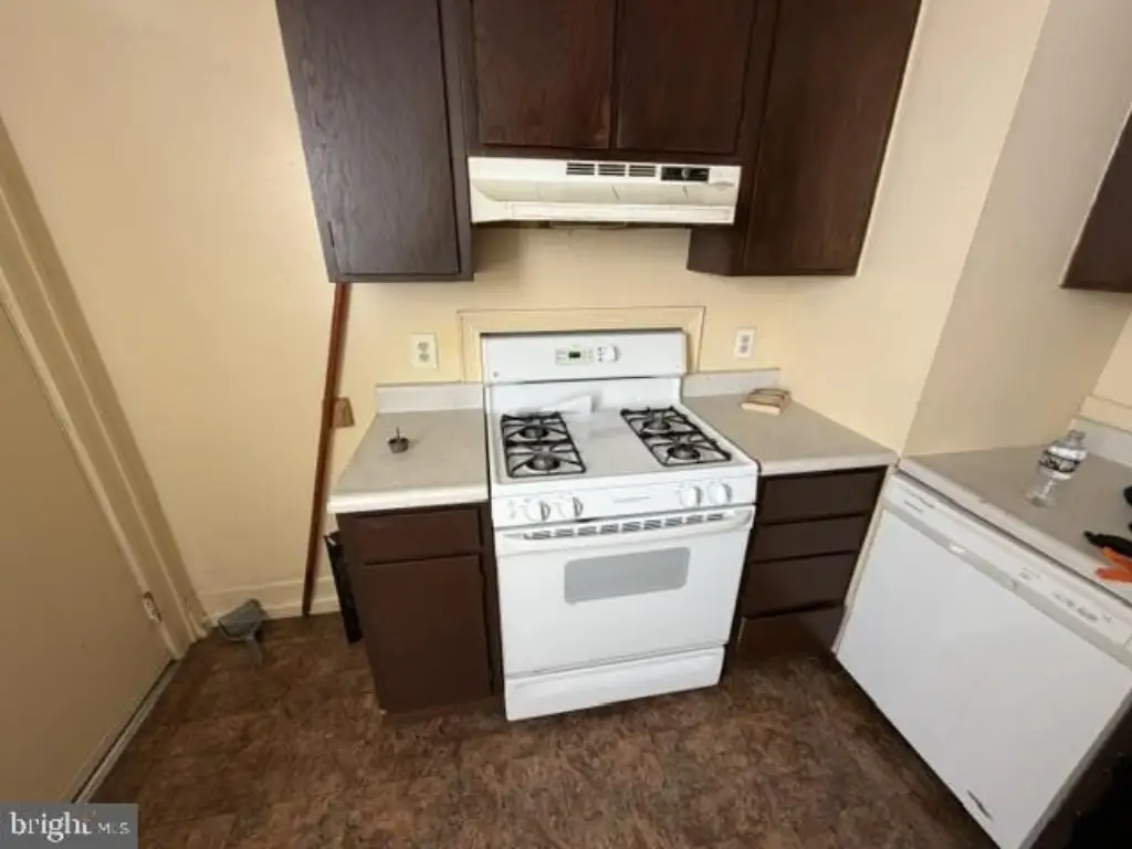 Picture 30