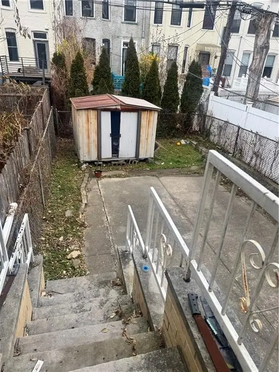 Picture 4