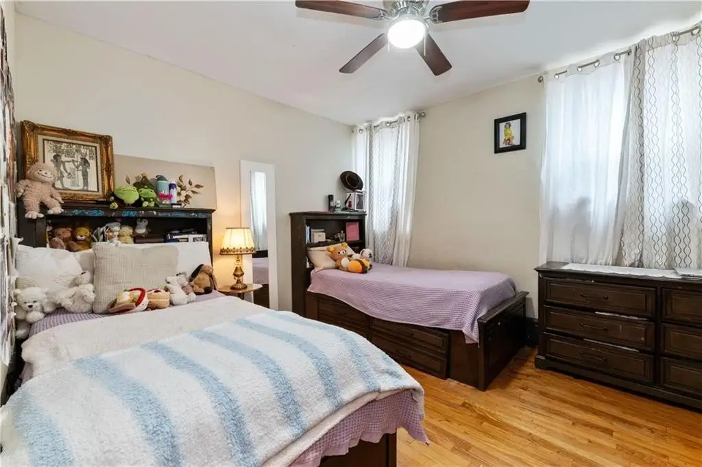 Picture 12
