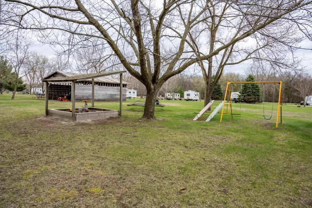 Picture 19