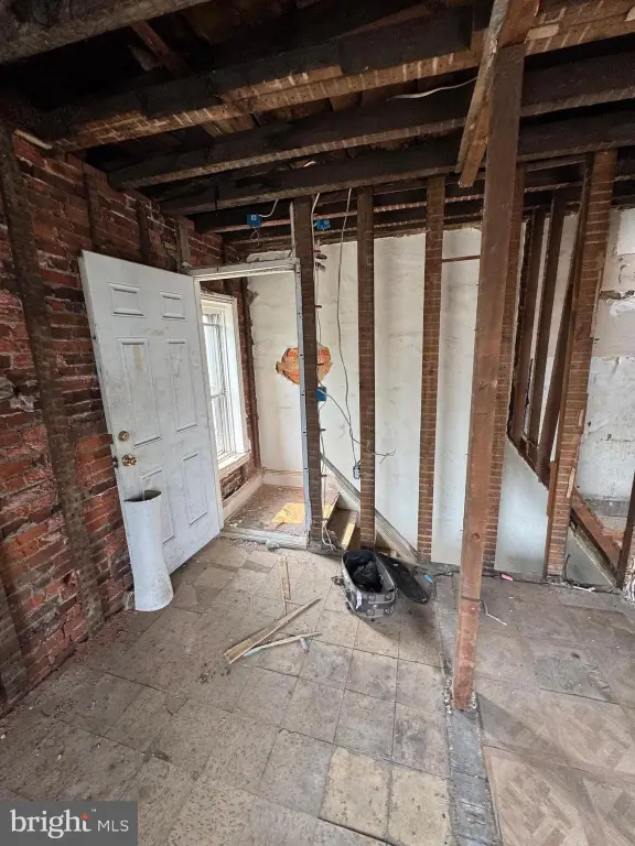 Picture 18