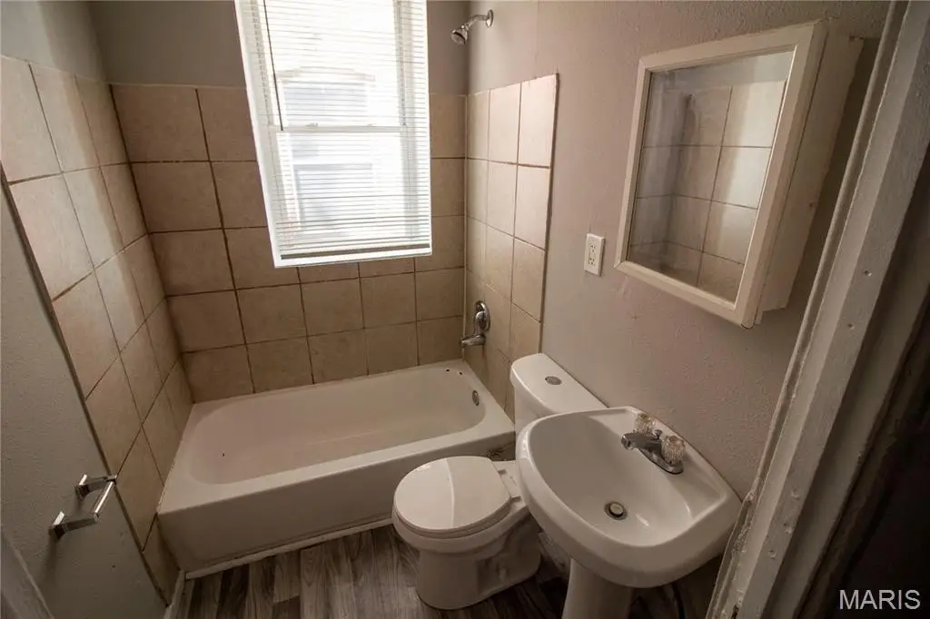 Picture 23