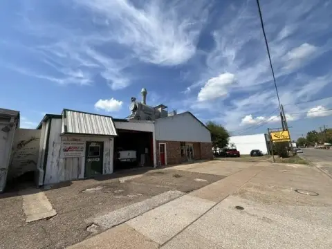 Auto Repair Shop