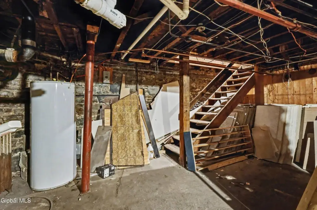 Picture 18