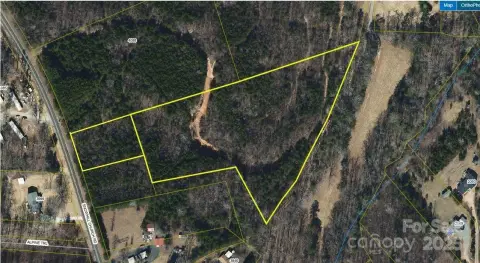5.6 Acres in Western NC