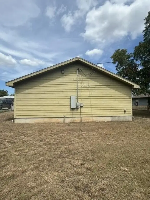 Picture 4