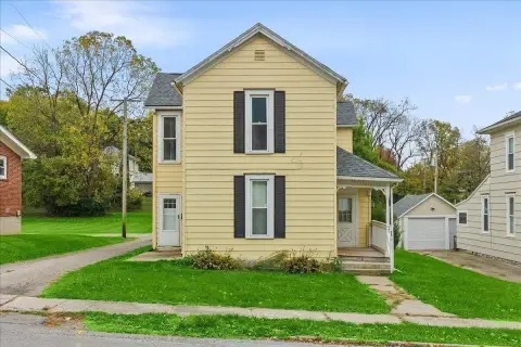 2-Unit Duplex with Covered Porches
