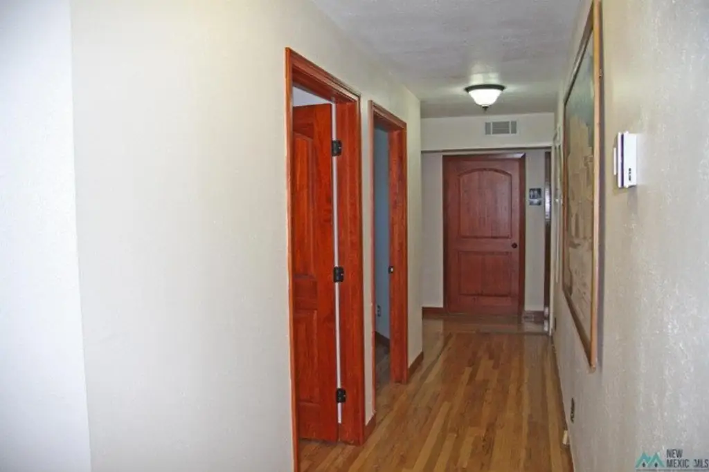 Picture 7