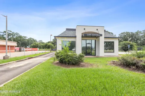 Lafayette Retail/Restaurant with Drive-Thru