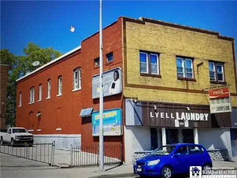 Mixed-Use Building with Income Potential