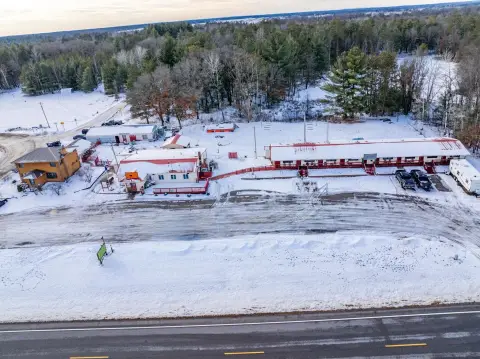 Versatile Income Property Near Wildlife Refuge