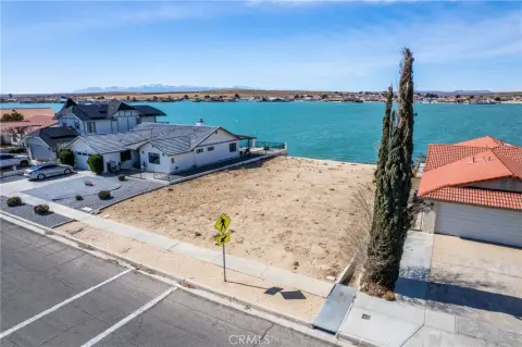 Waterfront Lot: Build Your Dream