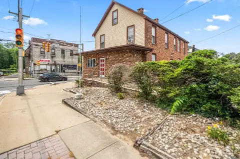 Prime Corner Commercial Space