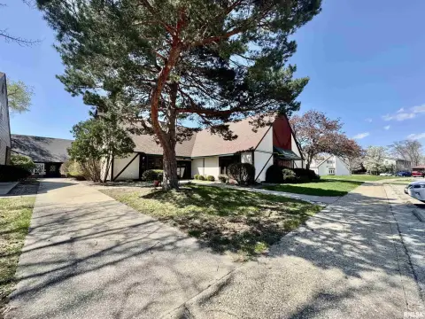 Restaurant and Land Opportunity