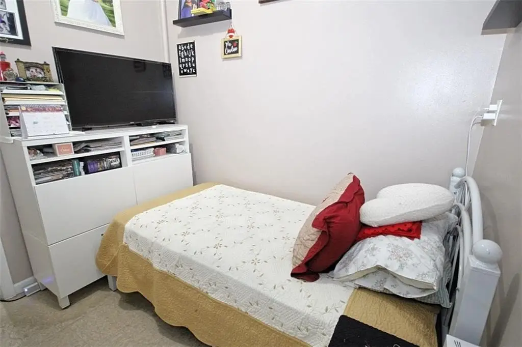 Picture 12