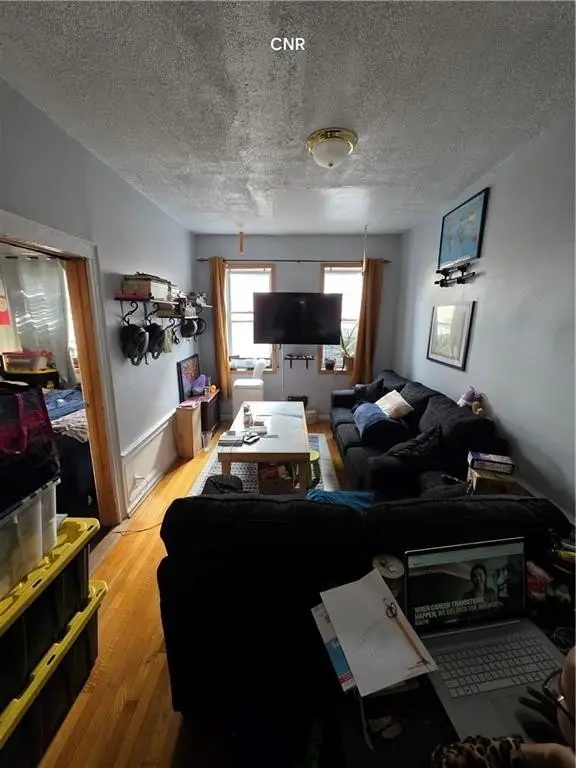 Picture 9