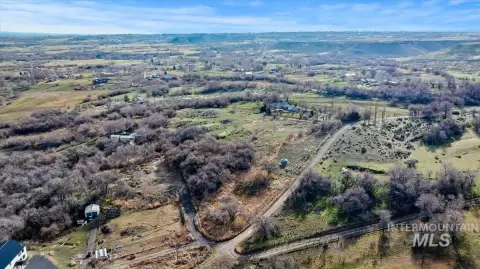 5 Acres with Water Shares