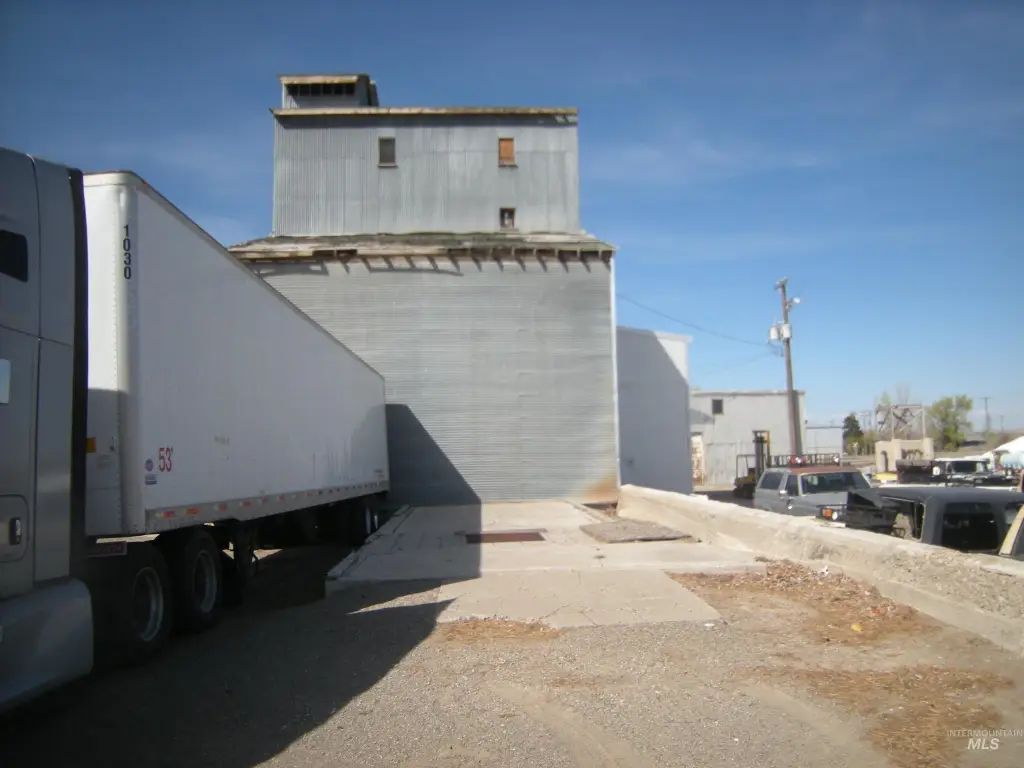 Picture 19