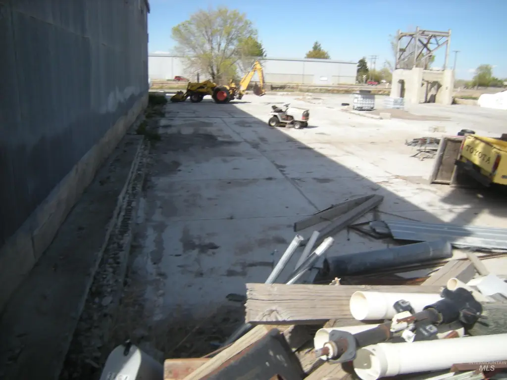 Picture 10