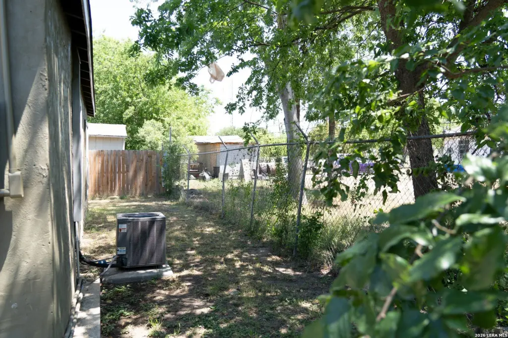 Picture 33
