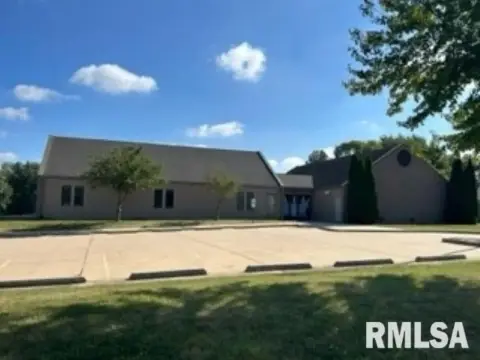 Office Space with Golf Course Views