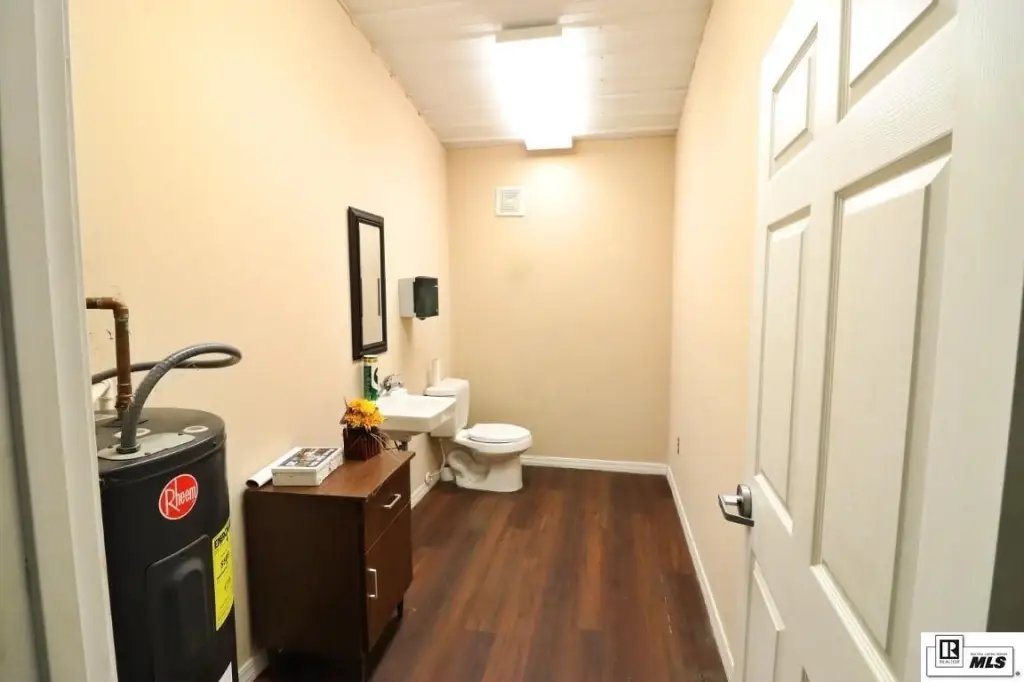 Picture 11