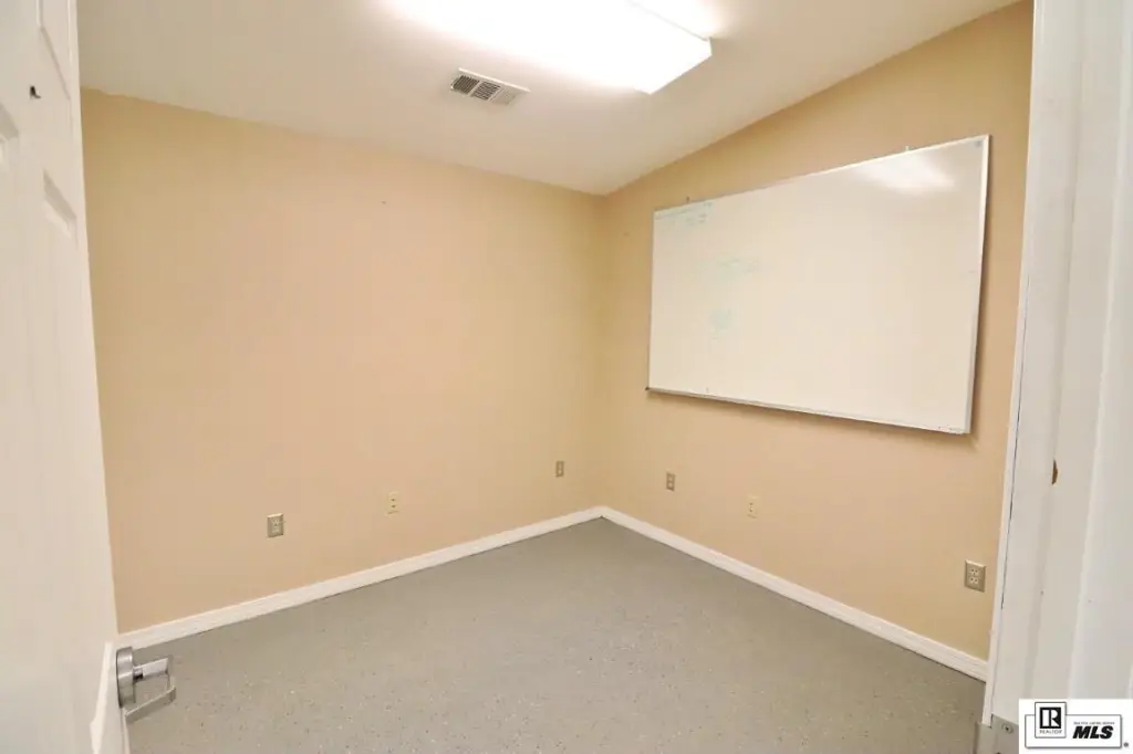 Picture 30