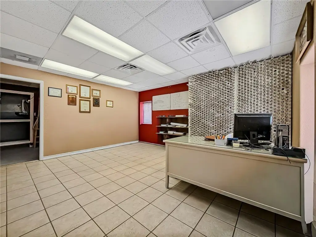 Picture 3