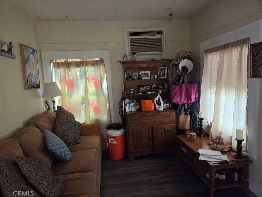 Picture 10