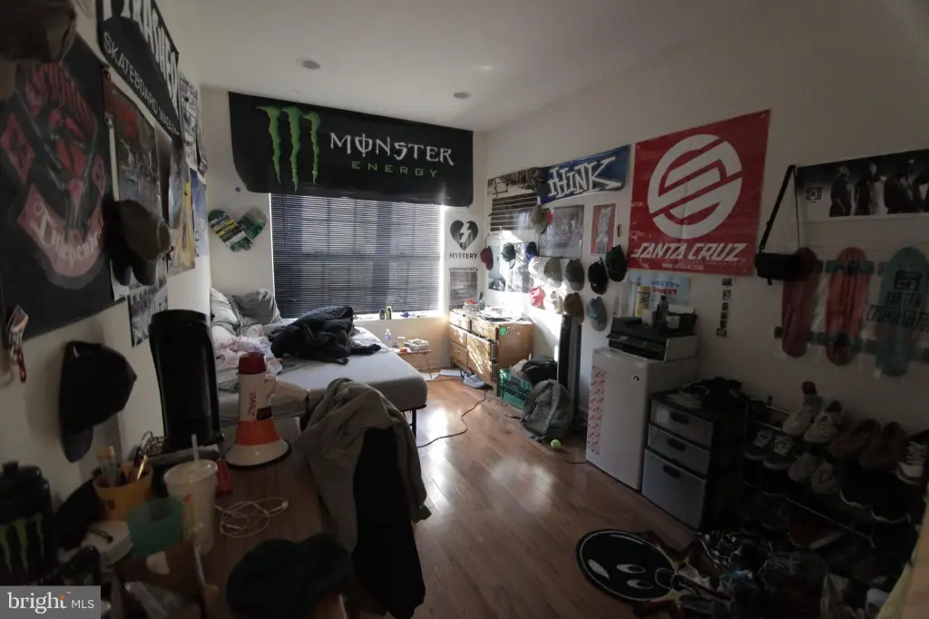 Picture 9