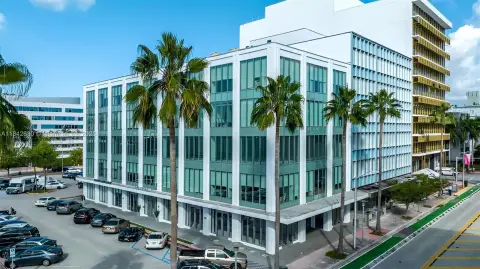 Turnkey Restaurant Space in Miami Beach