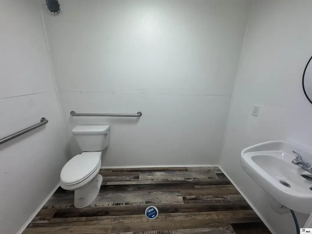 Picture 6