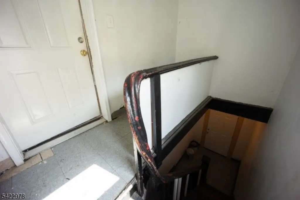 Picture 12