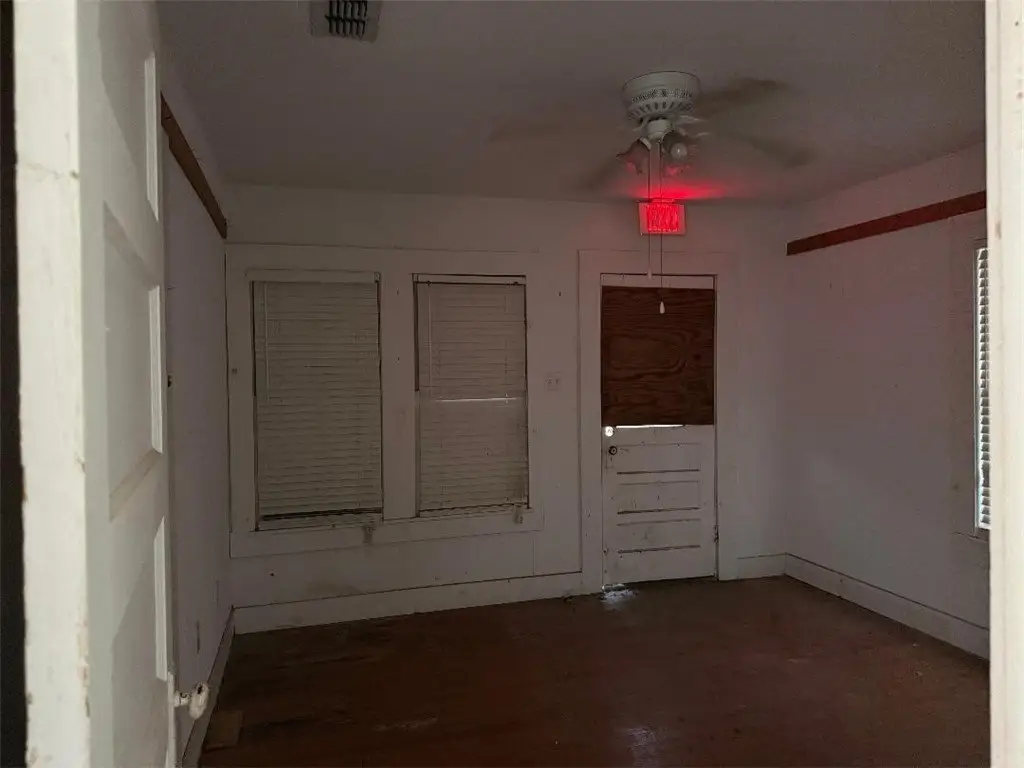 Picture 8
