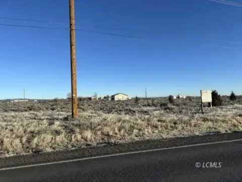Commercial Land Near Airport Entrance