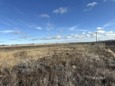 Christmas Valley Commercial Land Available