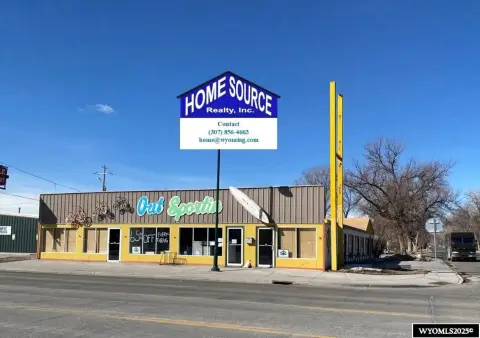 Riverton Retail Building For Sale