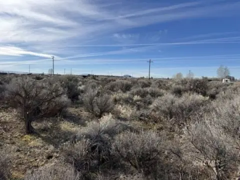 Land Near Baert Lake