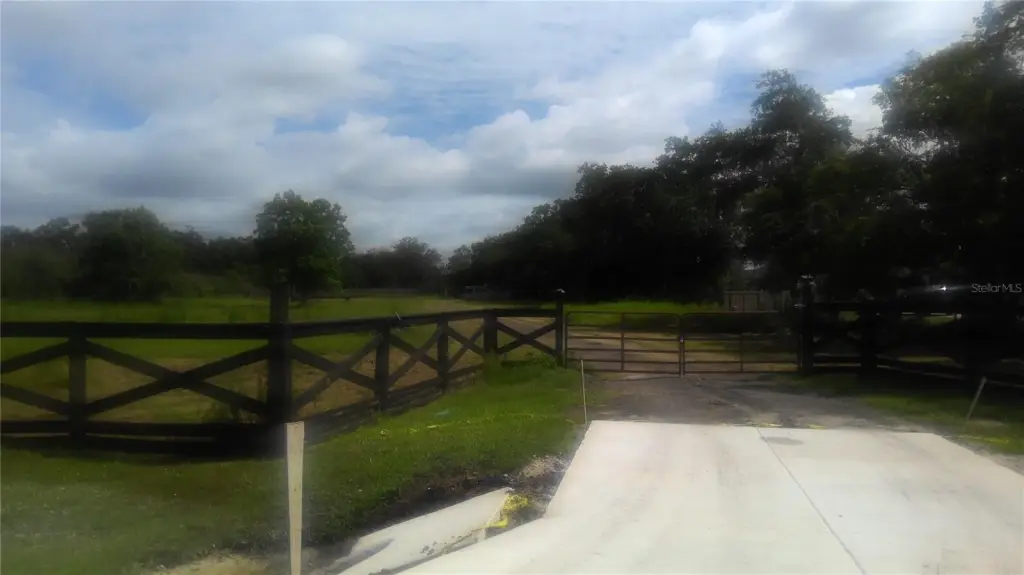 Picture 10