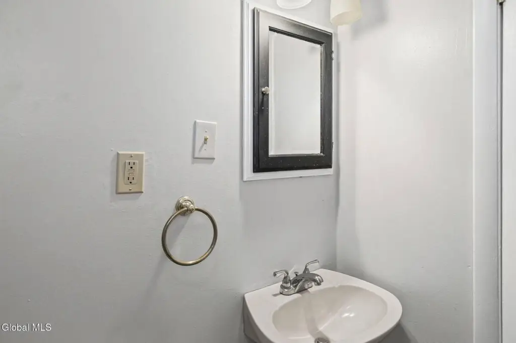 Picture 16