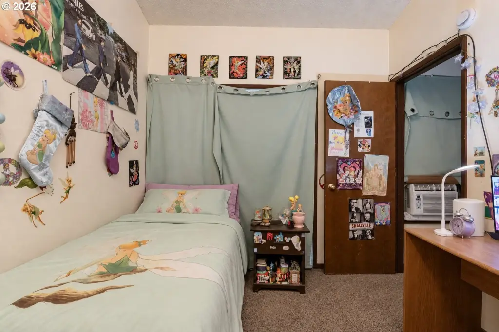 Picture 12