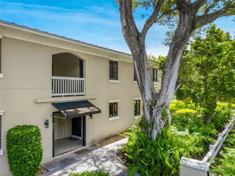 Fort Lauderdale Quadplex Investment Opportunity