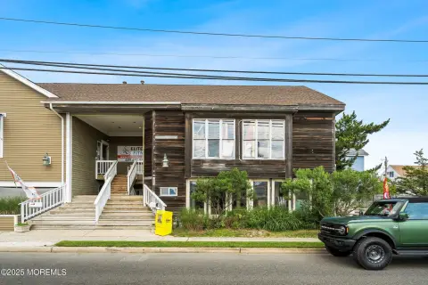 Beach Haven Terrace Commercial Space