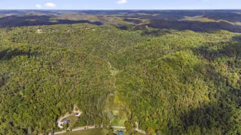 44 Acres Near Red River