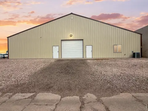 Flex Building with Industrial Shop