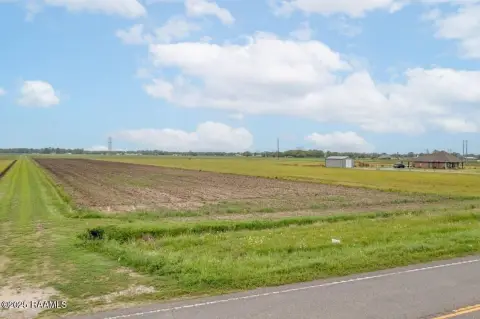 Residential Land in St. Martinville