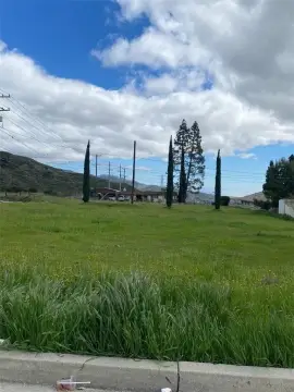 Prime Land in Established Neighborhood