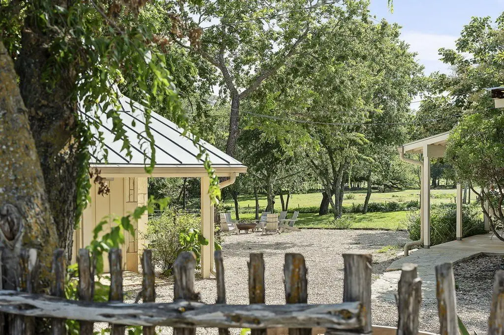 Picture 15